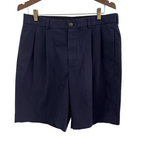 Brooks Brothers‎ pleated front shorts